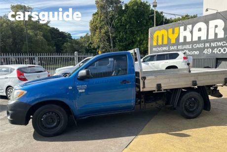 Blue 2009 Toyota Hilux Cab Chassis Workmate