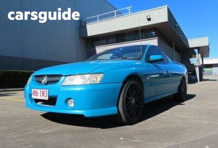 Blue 2005 Holden Commodore Utility
