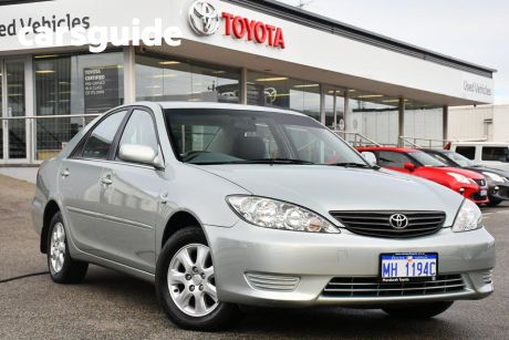 Silver 2005 Toyota Camry Sedan Altise Limited