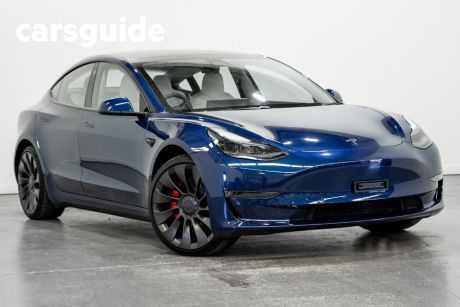 Blue 2022 Tesla Model 3 Sedan Performance