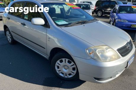 Silver 2002 Toyota Corolla Hatch Ascent