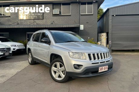 Silver 2013 Jeep Compass Wagon Limited