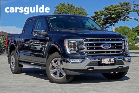 Blue 2023 Ford F150 Double Cab Pick Up XLT SWB (4X4)