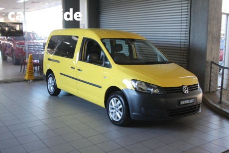 Yellow 2015 Volkswagen Caddy Van Maxi TDI250