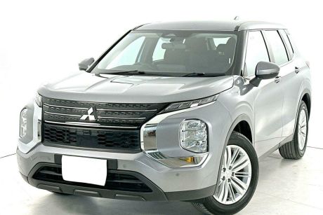 Grey 2022 Mitsubishi Outlander Wagon ES 5 Seat (2WD)
