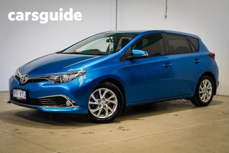 Blue 2015 Toyota Corolla Hatchback Ascent Sport