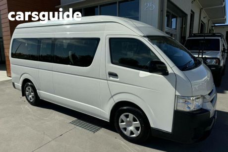 White 2015 Toyota HiAce Commercial Commuter
