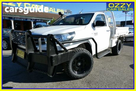 White 2016 Toyota Hilux Cab Chassis SR (4X4)
