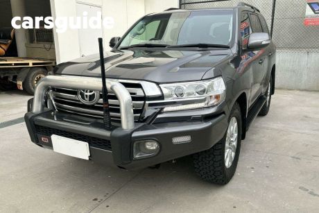 Grey 2018 Toyota Landcruiser Wagon VX (4X4)