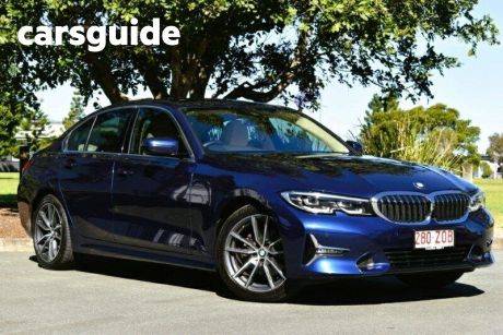 Blue 2019 BMW 320D Sedan Luxury Line