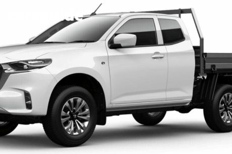 White 2024 Mazda BT-50 Freestyle Cab Chassis XT (4X4)