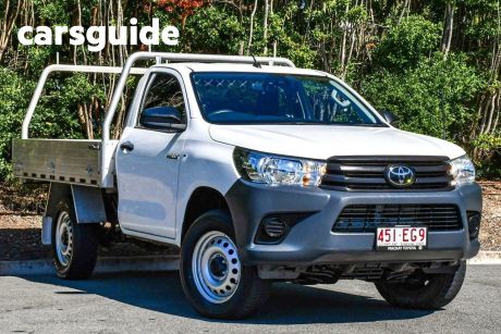 White 2020 Toyota Hilux Cab Chassis Workmate (4X4)
