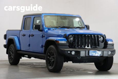 Blue 2023 Jeep Gladiator Dual Cab Utility Night Eagle (4X4)