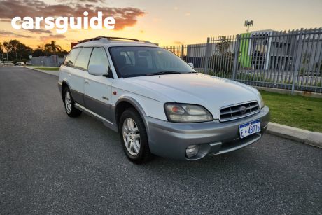 White 2002 Subaru Outback Wagon