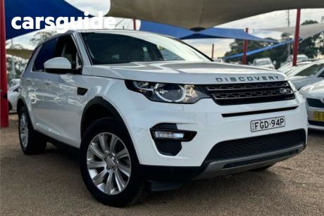 White 2015 Land Rover Discovery Sport Wagon TD4 SE