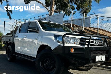 White 2015 Toyota Hilux Dual Cab Chassis SR (4X4)