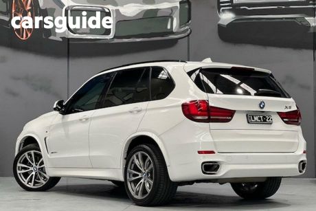White 2018 BMW X5 Wagon Xdrive 30D