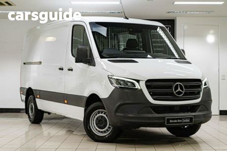 White 2022 Mercedes-Benz Sprinter Commercial 419CDI Low Roof MWB 7G-Tronic + RWD