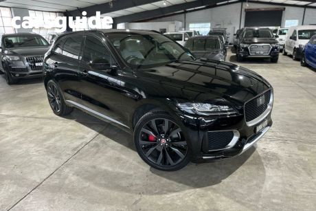 2017 Jaguar F-PACE Wagon 35T First Edition