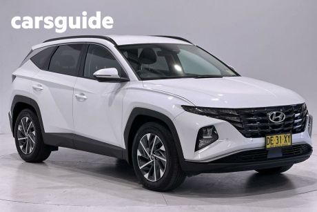 White 2022 Hyundai Tucson Wagon Elite (awd)