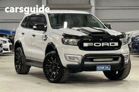 White 2016 Ford Everest Wagon Trend (rwd)