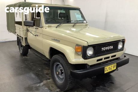 Beige 1989 Toyota Landcruiser Cab Chassis (4X4)