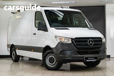White 2021 Mercedes-Benz Sprinter Commercial 314CDI Low Roof MWB 7G-Tronic + RWD