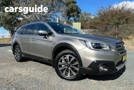 Brown 2017 Subaru Outback Wagon 2.5I Premium