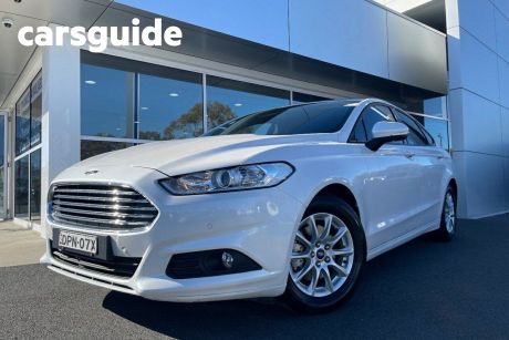 White 2016 Ford Mondeo Hatchback Ambiente Tdci