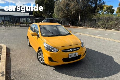 Yellow 2017 Hyundai Accent Hatchback Active