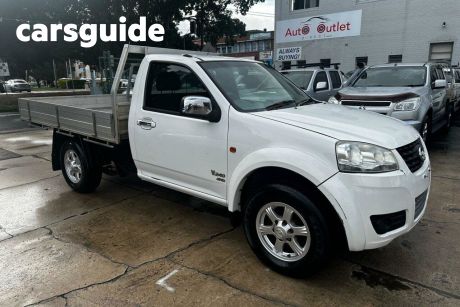 White 2014 Great Wall V240 Cab Chassis (4X4)