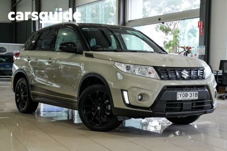 Brown 2023 Suzuki Vitara Wagon Shadow