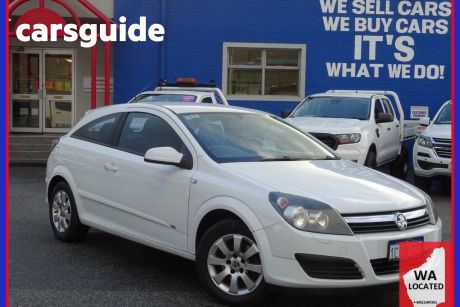 White 2006 Holden Astra Coupe CD