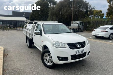 White 2014 Great Wall V240 Cab Chassis (4X2)