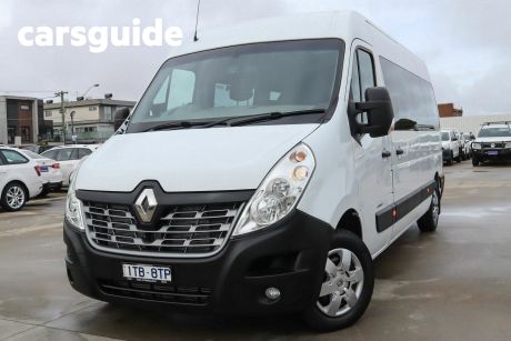 White 2016 Renault Master Commercial Mid Roof LWB AMT