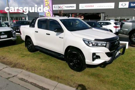 White 2019 Toyota Hilux Double Cab Pick Up Rogue (4X4)