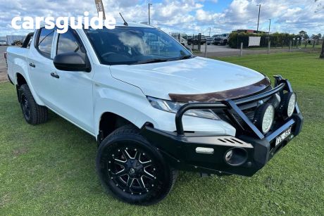 White 2019 Mitsubishi Triton Double Cab Pick Up GLX Adas (4X4)