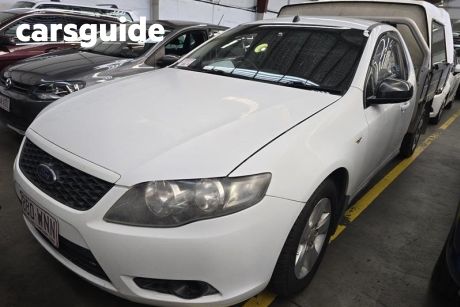 White 2008 Ford Falcon Cab Chassis