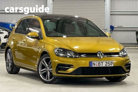 Yellow 2017 Volkswagen Golf Hatchback 110 TSI Highline