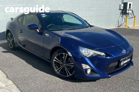Blue 2016 Toyota 86 Coupe GTS