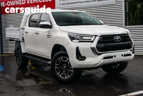White 2021 Toyota Hilux Double Cab Pick Up SR5 (4X4)