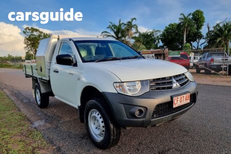 2015 Mitsubishi Triton Cab Chassis GL