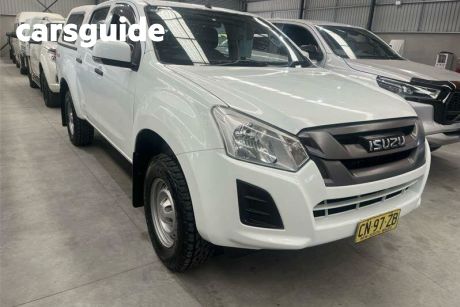 White 2017 Isuzu D-MAX Crew Cab Utility SX HI-Ride (4X4)