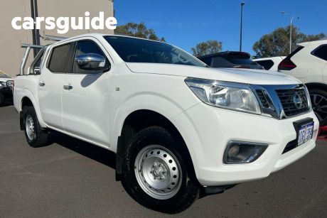 White 2018 Nissan Navara Dual Cab Pick-up RX (4X2)