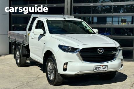 White 2023 Mazda BT-50 Cab Chassis Xt (4X4)