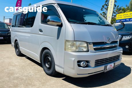 2004 Toyota HiAce Commercial SBV LWB