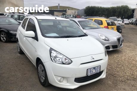 White 2014 Mitsubishi Mirage Hatchback ES