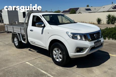 White 2018 Nissan Navara Cab Chassis RX (4X2)
