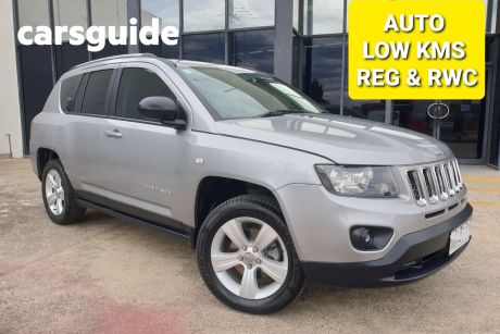 Silver 2016 Jeep Compass Wagon Sport (4X2)