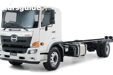 2025 Hino 500 Cab Chassis FG1628 Medium Long